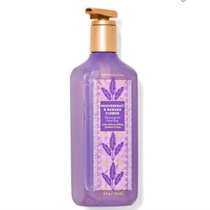 🆕️ BBW PASSIONFRUIT & BANANA  FLOWER CLEANSING GEL HAND SOAP
